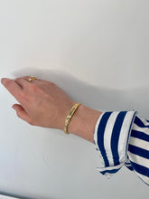 Load image into Gallery viewer, forever-foster-carer-gift-gold-bangle 
