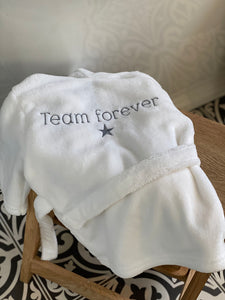 team-forever-kids-white-bathrobe-grey-lettering-star-detail